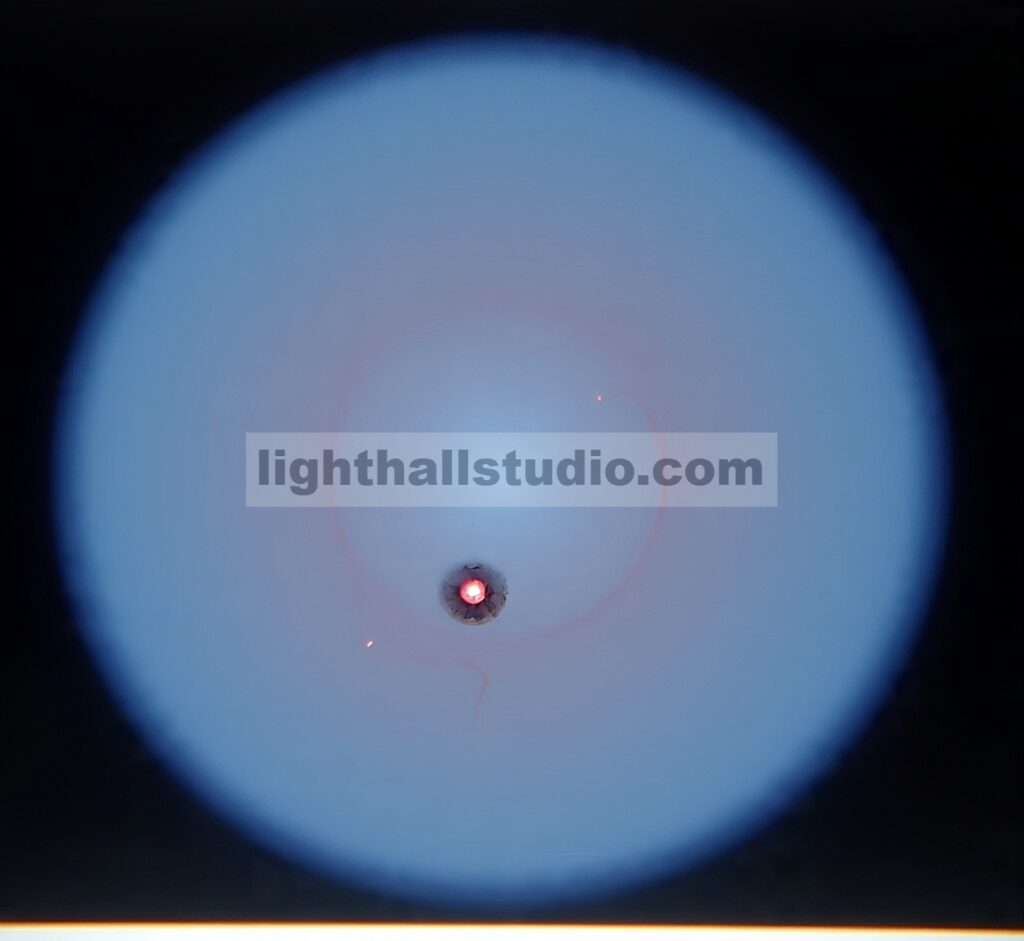 Metode Segmentasi Mikroaneurisma untuk Lesi Fundus Retinopati Diabetik Berbasis Jaringan Fusi Pengurangan Fitur Multi-Skala